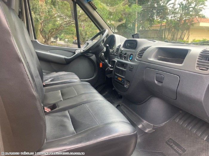 Mercedes-Benz SPRINTER 313 luxo 2011/2012